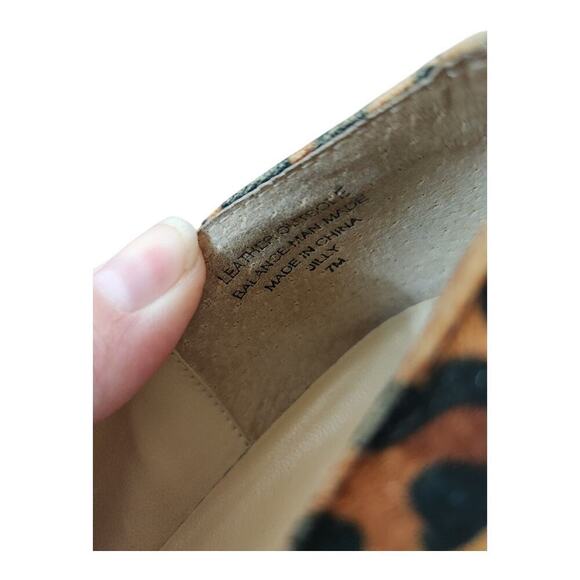 Karen Scott Jilly womens sz 7m leopard animal print pump heel square toe - Picture 7 of 12